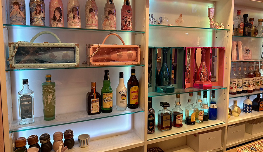 コンカフェの女の子のSNSやブログ・・・スマートな応援方法と距離感のコツ