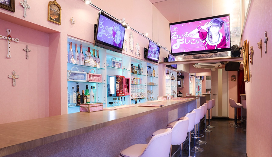 コンカフェはSNSから始まる・・・女の子の素顔を見て楽しむ新しい推し活